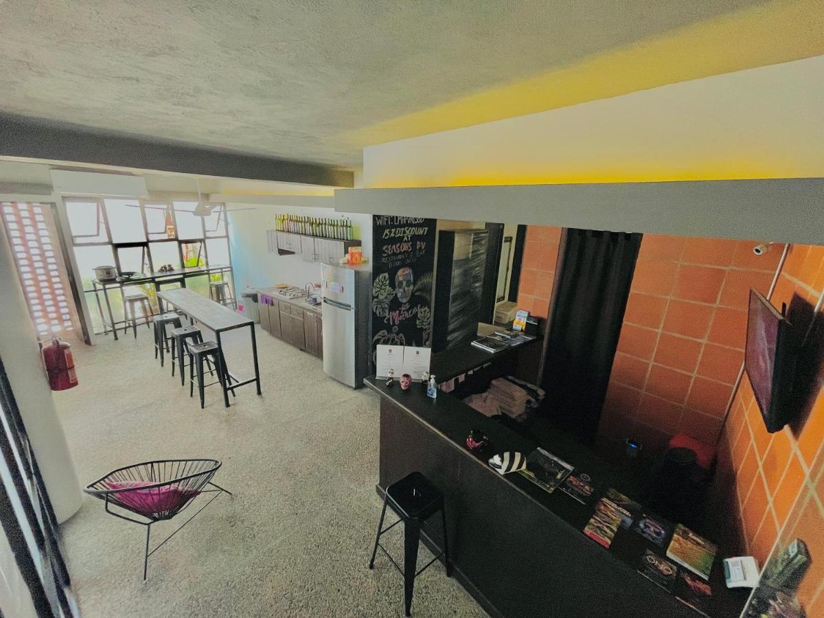 Los Muertos Hostal بويرتو فالارتا المظهر الخارجي الصورة