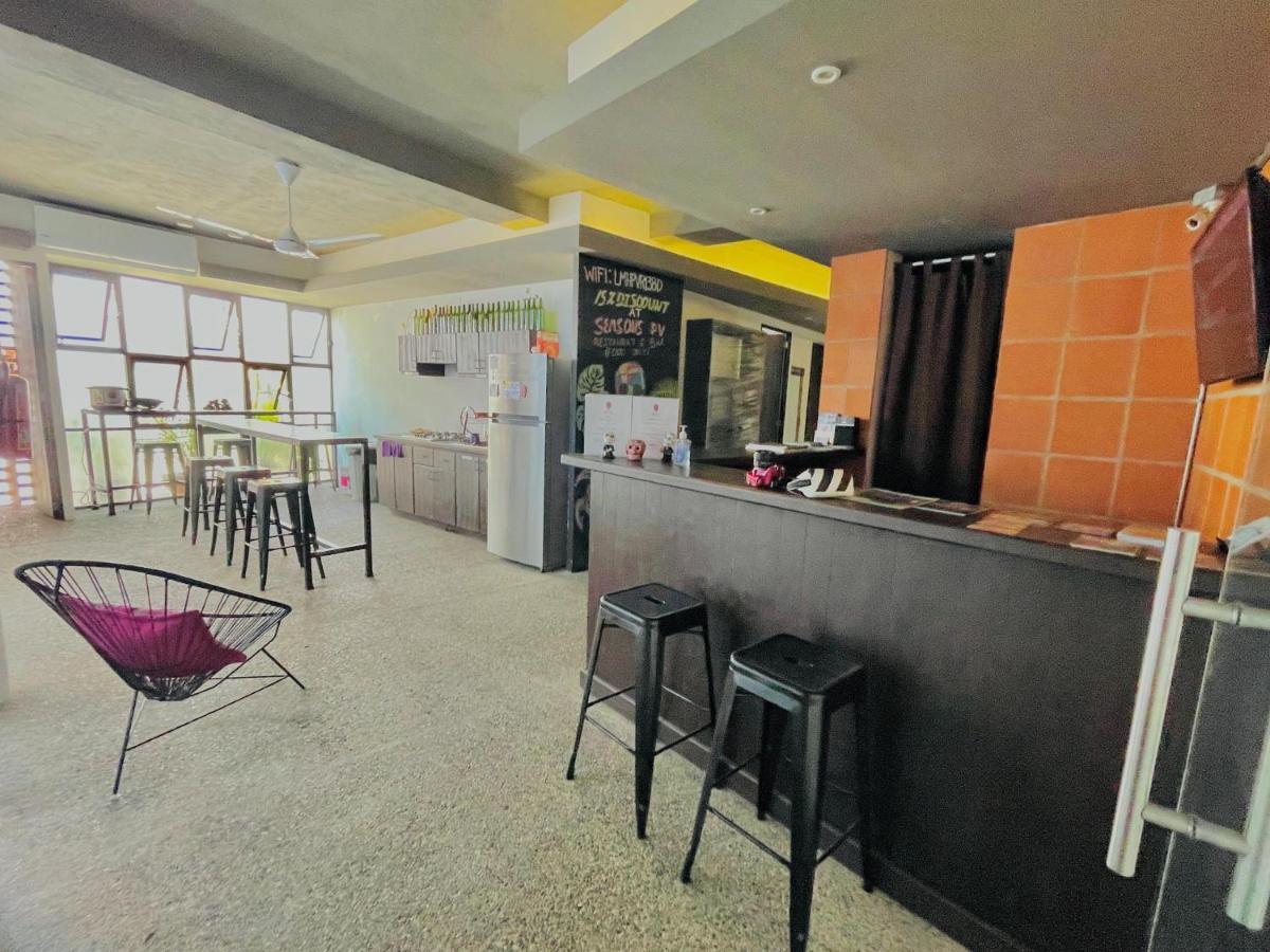 Los Muertos Hostal بويرتو فالارتا المظهر الخارجي الصورة
